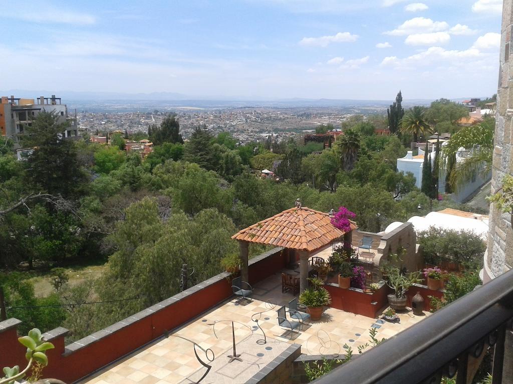 Hotel Boutique Casa Angelitos Альенде Экстерьер фото