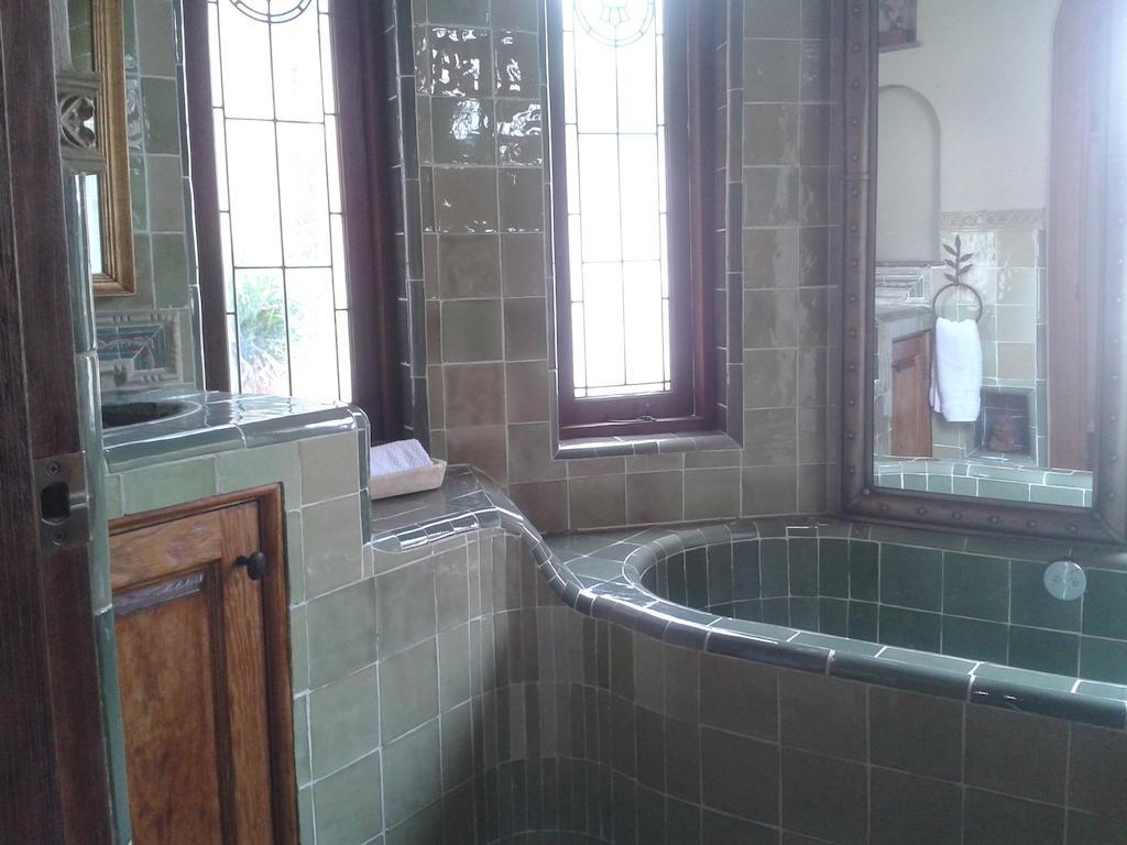 Hotel Boutique Casa Angelitos Альенде Номер фото